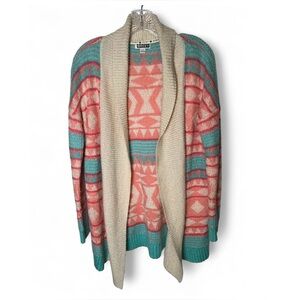 Roxy Tribal Print Open Cardigan
Sweater Size Medium